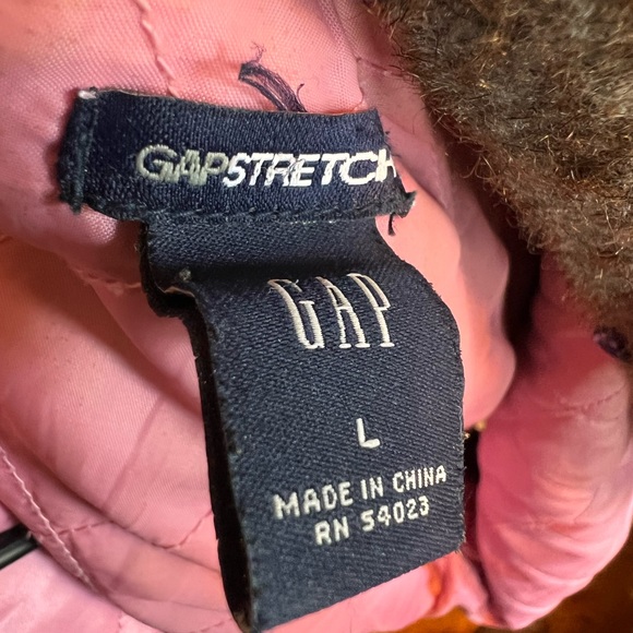 GAP denim jacket with faux fur collar size L trucker jacket - Picture 6 of 8